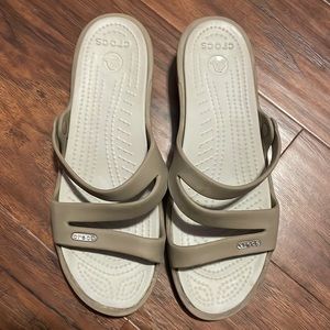 Womens Croc Sandals Size 9W